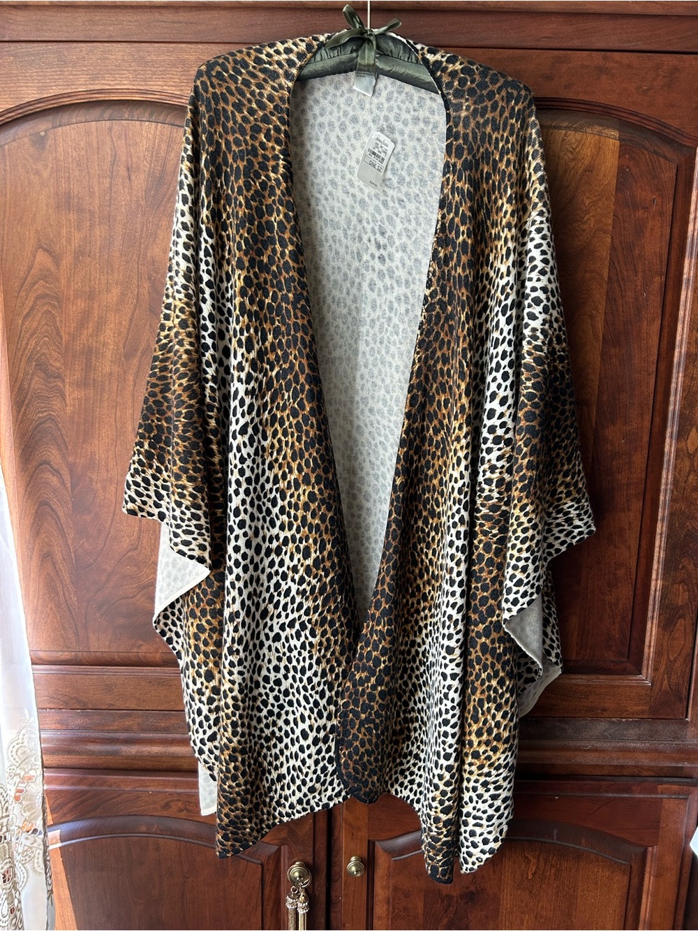 Neiman Marcus Cashmere Leopard Print Open-Front Poncho - Brown, Black, Cream